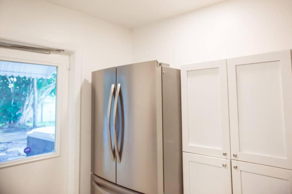 Charming Home, Minutes From The Beach Vero Beach Ngoại thất bức ảnh